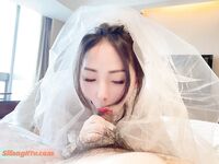 劲爆反差性感尤物『兔兔』及其闺蜜VIP群秀禾群婚纱露脸口交啪啪，唯美性感婚纱新娘超级反差完整版福利③秀禾