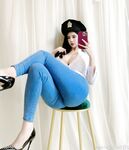 漫畫身材顏值巨乳【豬小七】260萬粉博主,奶比頭還大，人間極品尤物