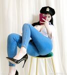 漫畫身材顏值巨乳【豬小七】260萬粉博主,奶比頭還大，人間極品尤物