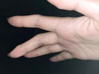 抖音B站双视主播，刷礼物才能看到的福利，嫩穴在透明椅子上随着蜜臀的摆动左拉右扯