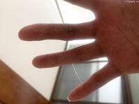 抖音B站双视主播，刷礼物才能看到的福利，嫩穴在透明椅子上随着蜜臀的摆动左拉右扯