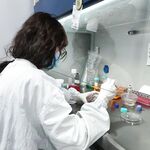 達州某師范學院剛畢業的大學生妹子，和男友在出租屋裡自拍