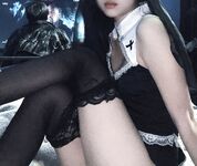 专操极品嫩妹大神『dogking』约炮05女高嫩妹，轻轻一操就哼哼唧唧的，一使劲儿感觉就操破了一样