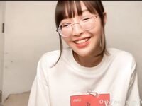 ワンランはOnlyFansの優しいメガネのコントラストの妹[deerlong]プライベート写真集を求め、最高の天然肉便器、純粋な女の子は素晴らしいオーラルセックス経口嚥下ザーメンを示しています