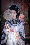精緻胸模女神｢年年｣絲蘭陵氣質大家閨秀 圓潤美胸軍閥玩物 慵雅脫俗真想把玩一番