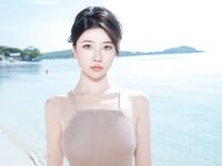 Exquisite bust model goddess "Nian Nian" Muse beach beauty super beautiful transparent tender breasts are really beautiful devil figure curve extraordinary temperament