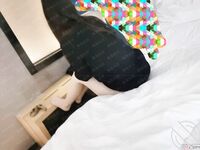 海角亂倫大神【shsjsjssnn】『與親姐和漂亮表姐的瘋狂亂倫』收費合集，穿上空姐制服 嘗試姐姐的後庭 射在姐姐嘴裡！