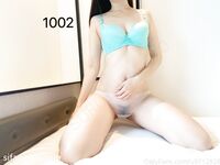 頂級性感尤物女神『Suedehdad520』被開發成人盡可夫的小盪婦，高冷的外表下藏著一顆騷動的心①