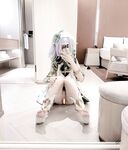 Natural loli body, super internet celebrity tender girl [Gao Gao] airplane welfare view collection, hairless tender pussy, naked dance masturbation exposure, pure little bitch