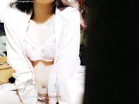 超嫩合法小母狗萝莉『LepALuli2kVN』被主人爸爸拽着双马尾后入，无毛小嫩穴被大肉棒塞满