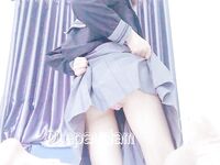 超嫩合法小母狗萝莉『LepALuli2kVN』被主人爸爸拽着双马尾后入，无毛小嫩穴被大肉棒塞满