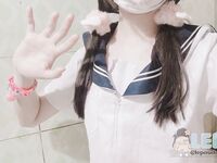 超嫩合法小母狗萝莉『LepALuli2kVN』被主人爸爸拽着双马尾后入，无毛小嫩穴被大肉棒塞满