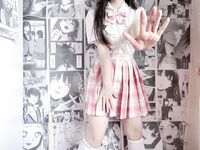 露脸巨乳高颜值大学生【小坦克】宿舍自慰，户外露出，喝尿，叫爸爸！漂亮学生妹私下极度反差是个露出癖性瘾小母狗