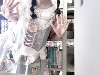 露脸巨乳高颜值大学生【小坦克】宿舍自慰，户外露出，喝尿，叫爸爸！漂亮学生妹私下极度反差是个露出癖性瘾小母狗