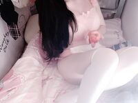 露脸巨乳高颜值大学生【小坦克】宿舍自慰，户外露出，喝尿，叫爸爸！漂亮学生妹私下极度反差是个露出癖性瘾小母狗