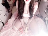 露脸巨乳高颜值大学生【小坦克】宿舍自慰，户外露出，喝尿，叫爸爸！漂亮学生妹私下极度反差是个露出癖性瘾小母狗