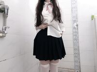 露脸巨乳高颜值大学生【小坦克】宿舍自慰，户外露出，喝尿，叫爸爸！漂亮学生妹私下极度反差是个露出癖性瘾小母狗