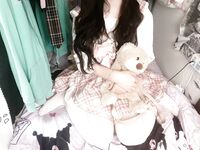 露脸巨乳高颜值大学生【小坦克】宿舍自慰，户外露出，喝尿，叫爸爸！漂亮学生妹私下极度反差是个露出癖性瘾小母狗