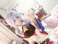 推特極品白虎蘿莉『kitty不吃魚』一字馬紫薇被男主調教啪啪乖的狠！超嫩可愛人形小母狗 被操的叫爸爸 下