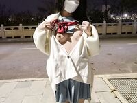 推特極品白虎蘿莉『kitty不吃魚』一字馬紫薇被男主調教啪啪乖的狠！超嫩可愛人形小母狗 被操的叫爸爸 下