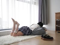 推特極品白虎蘿莉『kitty不吃魚』一字馬紫薇被男主調教啪啪乖的狠！超嫩可愛人形小母狗 被操的叫爸爸 下