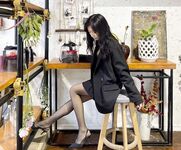 在健身房裡的黑絲大長腿小姐姐，一來二去的混熟了，直接約出去開房，在酒店各種姿勢爆操，嗲嗲的嬌喘聲蠻帶勁的