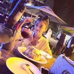 00后超清纯的女大学生，私下里找摄影师私拍，事后被摄影师流出，每周这身材和颜值真顶，就是有点贫乳