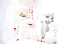 19歲高顏值反差coser，臉穴同框大尺度寫真，附拍攝花絮