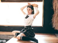 極品高顏值JK小母狗，溫泉私人全裸浴