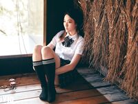 極品高顏值JK小母狗，溫泉私人全裸浴