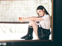 極品高顏值JK小母狗，溫泉私人全裸浴