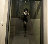 超高顏值極品身材的女大學生女神，在金主面前是任人擺布的小母狗，這身材簡直就是極品的炮架子