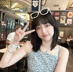 清纯校服JK女大学生，人前是个超级乖巧的小甜妹，在床上被男友调教成反差母狗，简直不要太骚