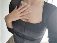 年輕又白嫩的小母狗揉胸掰逼自慰特寫，就是乳暈有點大，隨便看看