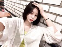 韓國極品女團熱舞網紅 曾伊mllnjx 熱舞自慰福利