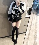 可爱清纯萝莉嫩妹子大尺度私拍收费套图视频