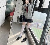 可爱清纯萝莉嫩妹子大尺度私拍收费套图视频