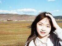 2025年新流，云盘高质露脸泄密，阿黑颜式苗条小可爱被邪恶叔叔干的面目扭曲，洗澡造爱换衣完全曝光