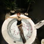 2025年最新流出，重磅露脸泄密，玩弄高颜值00后反差学妹，清纯带点野性，调教喷水，2K高清画质