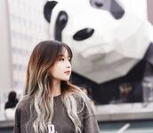 【绿帽泄密】最新清纯反差白虎妹的骚样做爱被流出