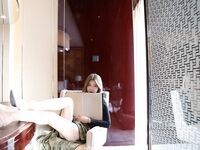 希威社幼師黑色丁字褲大尺度私拍套圖