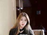 希威社幼師黑色丁字褲大尺度私拍套圖