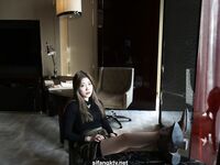 希威社幼師黑色丁字褲大尺度私拍套圖