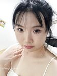 Baidu Cloud leaked video of the post-00s contrast bitch Song Qiyu and her boyfriend taking a selfie sex video. The boyfriend's penis is not big enough, so he grabs a small stick to stimulate himself.