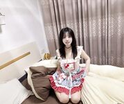 트위터 최고 인기 여고생 셀카, 가슴 진짜 크고 얼굴도 크고 몸매도 최고예요. 단연 세계 최고예요.