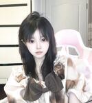 트위터 최고 인기 여고생 셀카, 가슴 진짜 크고 얼굴도 크고 몸매도 최고예요. 단연 세계 최고예요.