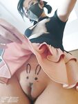 頂級網黃女神『Naimi奶咪』外星綠貓小雞舞 逼兔 白菜對我笑，三段性感露逼小舞蹈，高冷女神實際是反差母狗