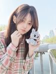 【原相機泄密】高顏長腿cos小姐姐跟大屌男友的私密日常，露臉性愛自拍流出，原檔無水印