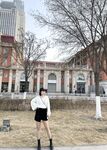 【S級泄密】唐山良家小嬌妻徹底放開，換上各種暴露情趣裝從害羞到狗鏈含球，白皙肥臀露臉性愛自拍，原檔無水印