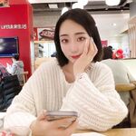 【S級泄密】唐山良家小嬌妻徹底放開，換上各種暴露情趣裝從害羞到狗鏈含球，白皙肥臀露臉性愛自拍，原檔無水印